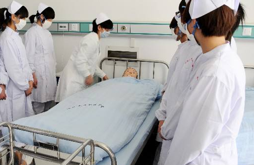 护理专业--成人高考岳阳职业技术学院