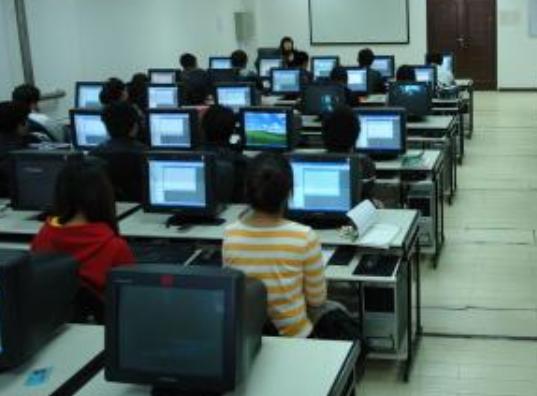 ����ʦ����ѧ�Կ����Ƽ����Ӧ�ü���רҵ���