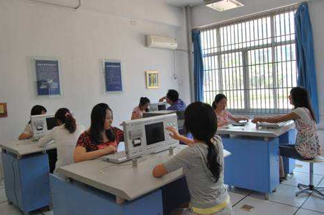 ����ҽҩѧԺ�Կ�����Ӧ������ѧרҵ���