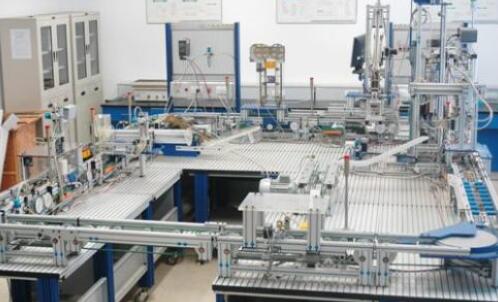 ���˸߿���ר����һ�廯רҵ---����ְҵ����ѧԺ