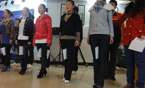 �տ���ѵ�������ѡ��