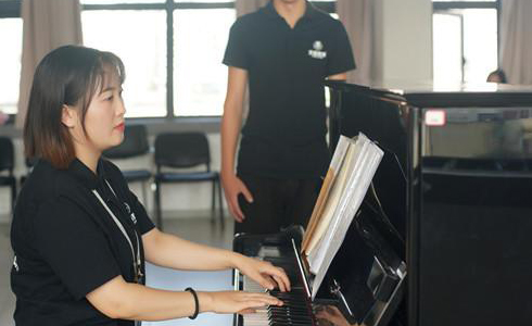 �����տ����Ա�ʲôרҵ