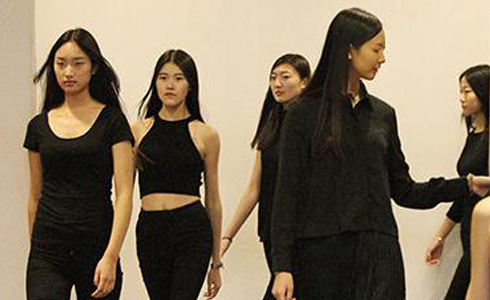 ���������տ���ѵѧУ��ô�� 