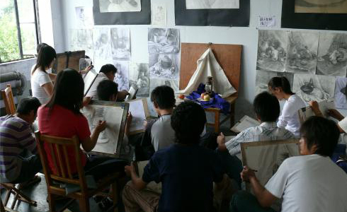 �տ���ѵ����ѧУ�ļҺ�