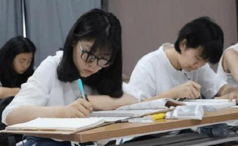 �տ��Ļ��θ�����������Щ