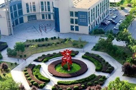 ���չ���ְҵѧԺ��������ѧԺ �����˼���ѧԺ Զ�̽�����