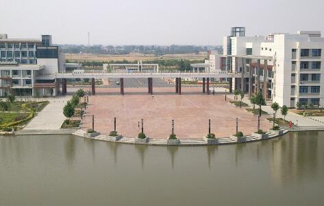 ���Ϲ�ѧԺѧԺ��������ѧԺ�����ڴ�ѧ������ƾ��