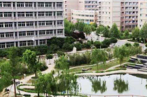 ���Ͼ�óְҵѧԺ��������ѧԺ�����ڴ�ѧ������ƾ��