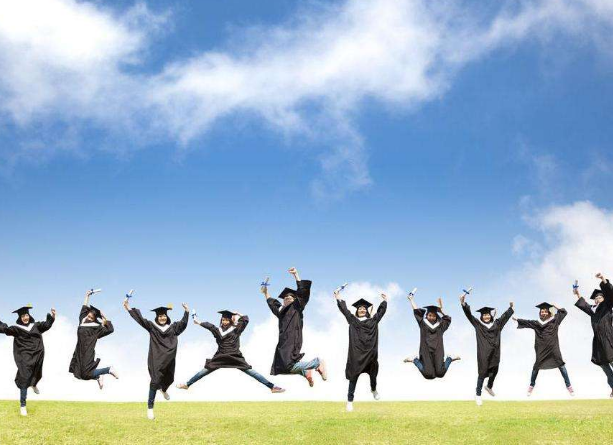 ���ֳ��˸߿����Ա�����ЩѧУ2019��